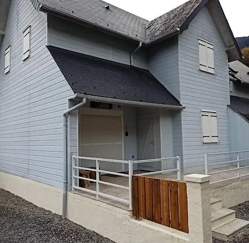 Le - - Jusqu'a 10 Pers